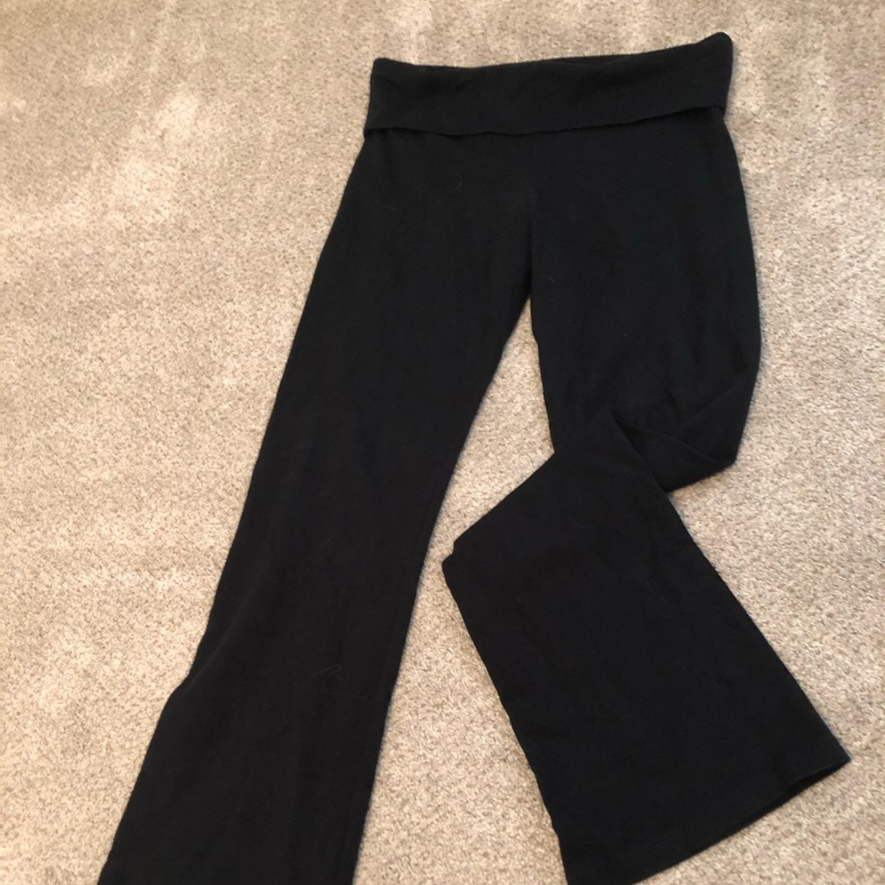 Black Victoria secret yoga pants